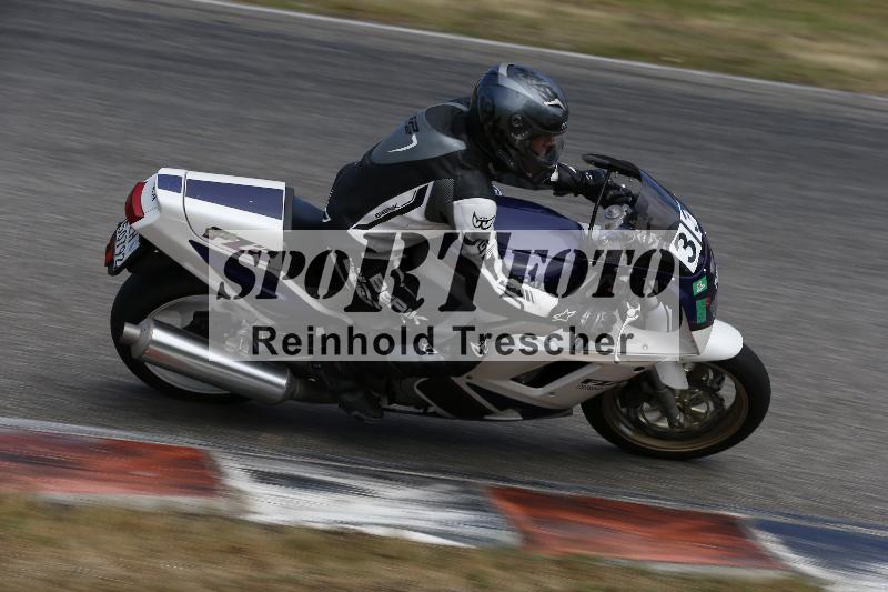 /19 06.06.2026  TZ Motorsport ADR/Gruppe gruen/33